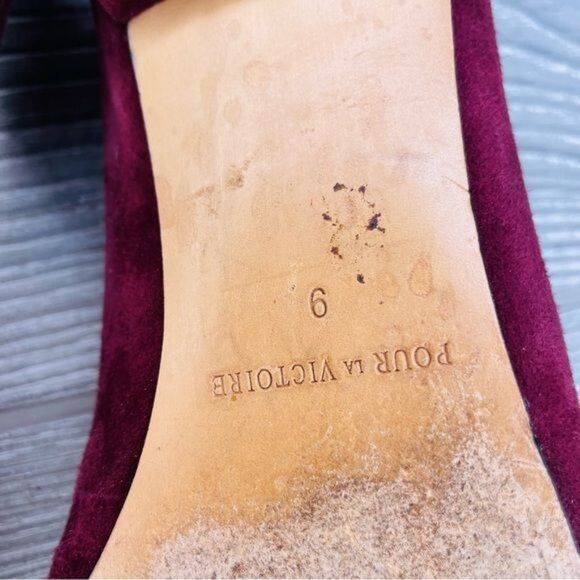 pour de victoire shoes maroon velvet suede flats with gold metal details size 9 - Picture 4 of 9